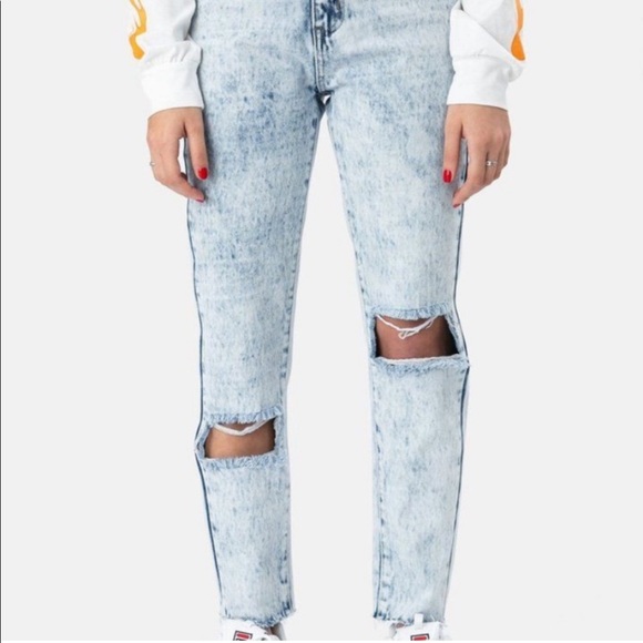 Adika High Rise Stone Wash Distressed Mom Boyfriend Jeans Revolve XS - Picture 1 of 7